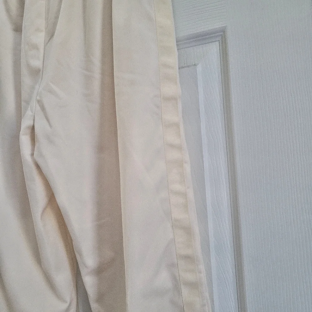Alo Yoga Prizewinner Pant Medium M Cream High Rise Athletic Lounge Chic StyleFit
